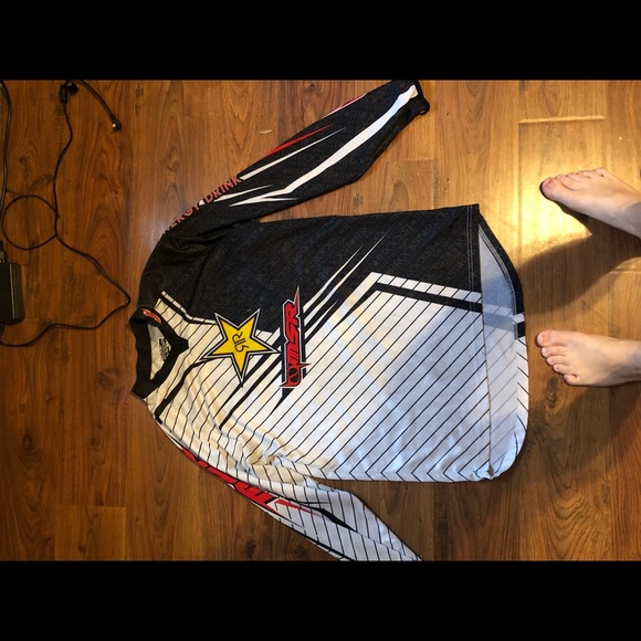 Clothes size smalls! All 5$ Harley Davidson 10$ - Picture 3 of 8